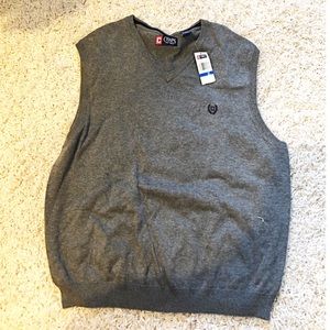 NWT CHAPS Grey Sweater Vest